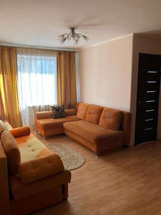 Апартаменты Трех-комнатная квартира в центре Барановичи-1
